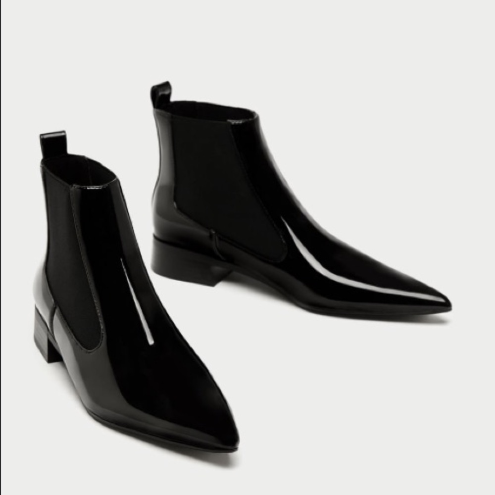 ZARA POINT TOE FLAT ANKLE BOOT BRAND NEW